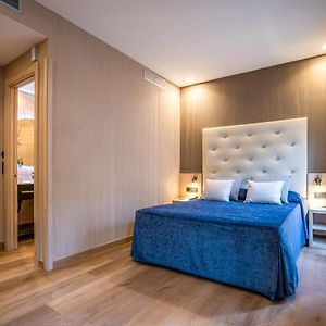 Kamer met een Queen Size Bed
